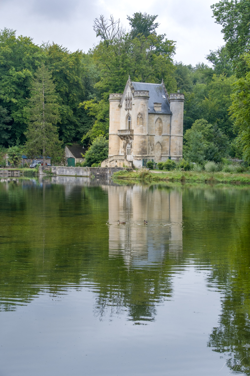 Le château de la reine Blanche sans brume